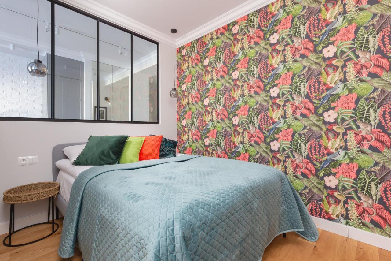Apartment Bialobrzeska Warsaw Ochota By Renters Luaran gambar